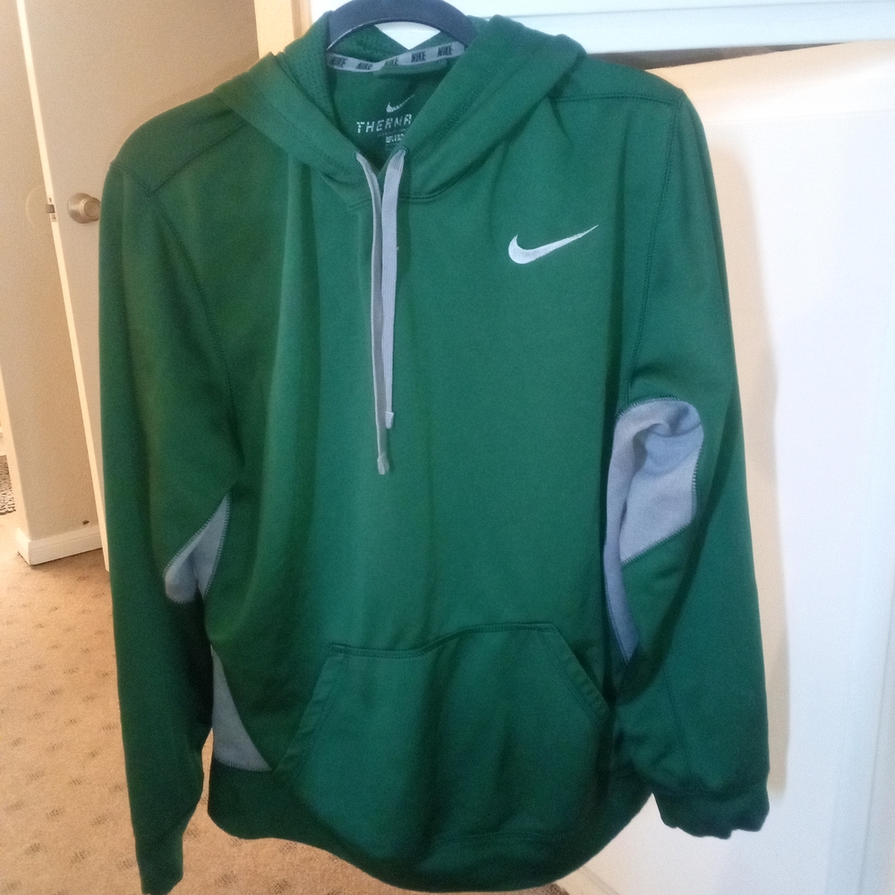 Nike Forest Green and Light Gray Pullover